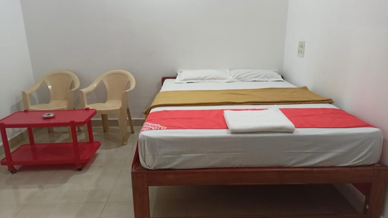 Krishna Guest House 阿姆波尔 客房 照片