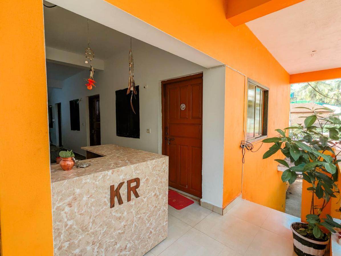 Krishna Guest House 阿姆波尔 外观 照片